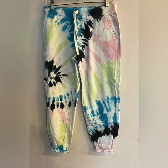 ELECTRIC & ROSE Women’s Multicolor Tie Dye Matching Sweatshirt & Joggers Set